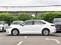 Nouvelles voitures 2026 : Meilleur prix Toyota Corolla 2026 1.5T CVT Véhicule phare Haute Performance Essence Berline Voitures Économiques à Vendre