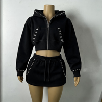 Ensemble 2 pièces pour femme : Sweat à capuche court zippé et short taille haute en molleton uni (coton et polyester) pour marque de distributeur