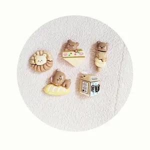 Kawaii kartun beruang roti susu kue Flatback Resin Cabochons klip anak-anak DIY Headwear aksesoris Scrapbook dekorasi