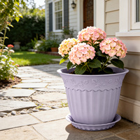 Pasokan Pabrik Pot Bunga Dekoratif Indoor Outdoor Model RPN Desain Klasik Relief Pola Bulat Plastik PP Warna Kustom