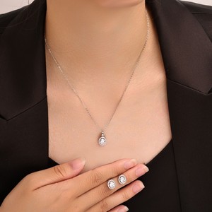Ensemble collier et boucles d'oreilles ovales en alliage de cuivre, serti clos, bijoux de mode pour soirée - Product Image 2