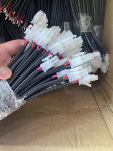 Molex 5557 molex 2-poliger 4,2mm Pitch Mini-Fit-Stecker Kabelbaum stecker 39012020 Kabelbaum hersteller - Product Image 2