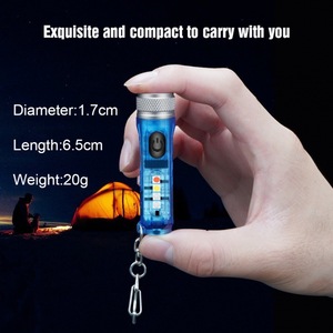 Lampe de poche porte-clés rechargeable de type C Mini lampe de poche légère à utiliser pour le camping en plein air - Product Image 4