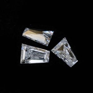 Moissanita al por Mayor, Gema de Moissanita Suelta, Corte Baguette Cónico, Calidad Charles VVS - Product Image 2