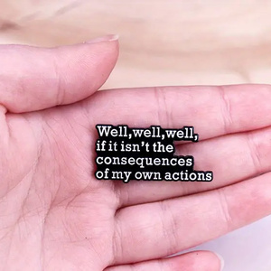 Spilla '<span class=keywords><strong>Se</strong></span> Non Sono le Conseguenze' Accessorio Moda in Metallo con Tema Lettere per Regalo Perfetto - Product Image 2