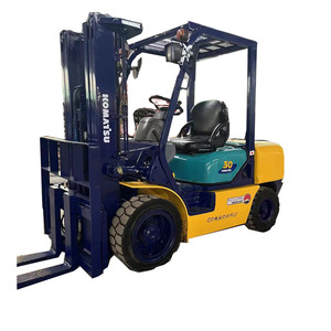 Carretilla elevadora usada a la venta TOYOTA 3 toneladas mástil de tres etapas importado buena calidad Japón carretilla elevadora precio de fábrica Original - Product Image 1