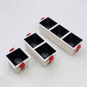 Luz descendente empotrada Led <span class=keywords><strong>de</strong></span> moda, lámpara <span class=keywords><strong>de</strong></span> aluminio comercial Cob para interiores, luz <span class=keywords><strong>de</strong></span> techo cuadrada, peine <span class=keywords><strong>de</strong></span> miel moderno antideslumbrante para tienda - Product Image 1