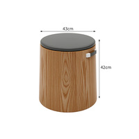 Ensemble de fauteuil en cuir matelassé sur mesure et table en bois massif multicouche pour bar ou café rétro