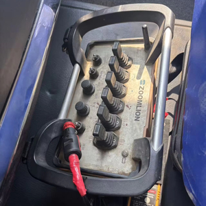 Grúa Móvil Zoomlion 2023 de 200 Toneladas ZTC2000V, Pluma de 6 Etapas, Motor, Caja de Cambios, PLC, Entrega Rápida, Grúas Usadas en Emiratos Árabes Unidos - Product Image 3