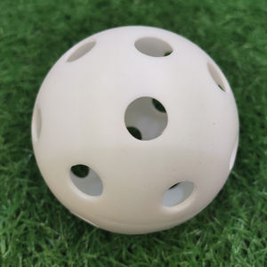 Caston Pickleball fuente de fábrica personalizada al por mayor bola de plástico práctica Pickle Ball 26/40 agujeros 74mm Bola de suelo - Product Image 6