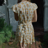Robe Courte Vintage à Col en V Profond Imprimé Floral Manches Courtes Coupe Trapèze pour Femme – Idéale Plage, Quotidien, Fête, Occasion Spéciale