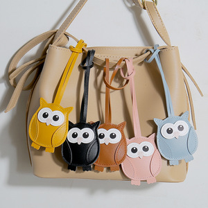 <span class=keywords><strong>Portachiavi</strong></span> in Pelle PU <span class=keywords><strong>a</strong></span> Forma di Gufo Cartoon, Decorazione Versatile per Borse da Donna, Confezione Regalo in Cotone Lavorato <span class=keywords><strong>a</strong></span> <span class=keywords><strong>Maglia</strong></span> - Product Image 4