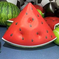 Opblaasbare watermeloen, opblaasbare coole zomerse fruitschijfjes, hangende gloeiende watermeloen, perfect voor buitenlocaties.