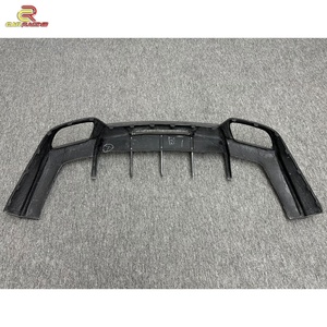 ลิ้นกันชนหลังคาร์บอนไฟเบอร์แบบเปียกเงาสไตล์ R สำหรับ Benz AMG GT GTS ปี 2015-2018 ชิ้นส่วนตกแต่งรถยนต์คาร์บอนดิฟฟิวเซอร์หลัง - Product Image 6