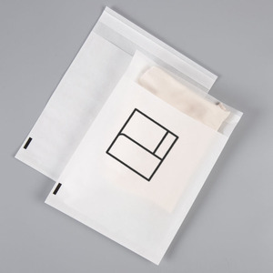 Tái Chế Tùy Chỉnh Nhỏ Frosted Trong Suốt Glassine Túi Cho Quần Áo Và Vớ Với Sáp Giấy Phong Bì - Product Image 2