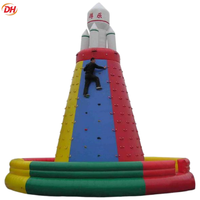 Tour de jeu gonflable géante économique pour enfants, structure d'aventure gonflable pour aire de jeux extérieure
