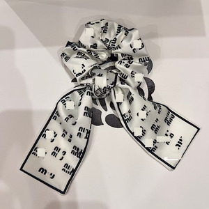 مصمم العلامة التجارية حلوة الغابات حروف الشريط الشعر المألوف وتنوعا جديدة ذيل حصان عقال بالجملة - Product Image 3