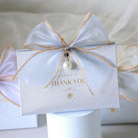 NO.23.1 Boîte en papier fantaisie pour chocolat vin doux Accessoires Peal Papier d'art Estampage à chaud Boîte en papier pour carte cadeau de mariage Logo