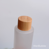 Bouteille en verre dépoli à épaule plate de 100 ml, 120 ml, 150 ml avec couvercle en bambou, rechargeable, pour toner, huile essentielle, soins de la peau - Vente en gros