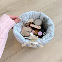 Panier de rangement en coton matelassé à motif floral vintage, organisateur pour pinceaux de maquillage et produits de soin