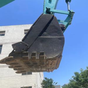 Excavatrice sur chenilles Kobelco SK200 20 tonnes EPA, grande, 90% neuve, modèle 2018, capacité de la benne de 1,2 m, machine japonaise d'origine, prix réduit - Product Image 3