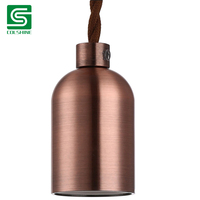 Support de lampe E27 moderne par Colshine Douille en métal durable pour des connexions fiables de lampes suspendues