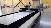 Machine de découpe laser à fibre intégrée à châssis robuste, découpeuse CNC pour tôles et tubes de grande longueur
