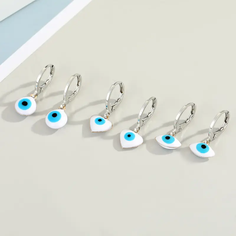 यूरोपीय नए चांदी मढ़वाया तुर्की नीली आंखों घेरा कान की बाली कलंक तेल ड्रिप दिल के आकार ईविल आंखें कान की बाली महिलाओं के लिए लड़की