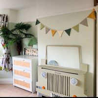 Guirlande de fanions en crêpe de coton pour anniversaire, décoration de chambre d'enfant, drapeaux de fête de maternelle, fanions triangulaires suspendus