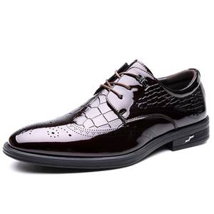 Chaussures habillées souples pour hommes en cuir verni, style Richelieu à bout pointu, à lacets, semelle en caoutchouc, pour mariage et tenue formelle d'automne - Product Image 5