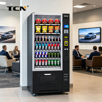 Distributeur automatique de snacks et de boissons TCN Commercial TCN en libre-service avec prise en charge des paiements par billets, pièces et cartes pour les articles de vente au détail