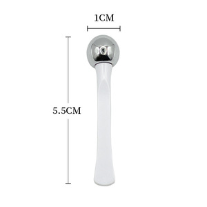 Outil d'application de sérum de beauté, bâton de massage pour crème pour les yeux en plastique, spatule cosmétique pour soins de la peau, outil de massage facial - Product Image 2