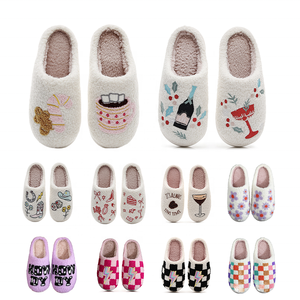 Chaussons personnalisés en coton chaud et confortable <span class=keywords><strong>pour</strong></span> la maison, motif dessin animé fraise, Noël, Halloween, fruits, <span class=keywords><strong>pour</strong></span> femmes et hommes - Product Image 5