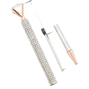 Elegante Bolígrafo de Metal con Cristal de Diamante, Regalo Promocional Perfecto para Estudiantes y Profesionales - Product Image 4