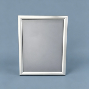 Cadre en aluminium <span class=keywords><strong>de</strong></span> 25 mm avec plaque <span class=keywords><strong>de</strong></span> support en PE pour affichage <span class=keywords><strong>de</strong></span> signalétique commerciale dans les centres commerciaux et les halls <span class=keywords><strong>de</strong></span> banques - Product Image 1
