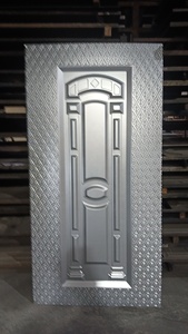 Porte extérieure de villa moderne en tôle d'acier laminée à froid pour portail, avec dimensions personnalisées et design durable - Product Image 6
