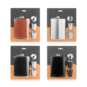 Vente en gros <span class=keywords><strong>de</strong></span> flasque <span class=keywords><strong>de</strong></span> hanche étanche avec 2 tasses ensemble emballage blister en acier inoxydable <span class=keywords><strong>de</strong></span> qualité alimentaire flasque <span class=keywords><strong>de</strong></span> hanche flacons étanches pour l'alcool - Product Image 1