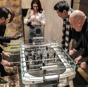 Di lusso 55 pollici biliardino di vetro trasparente telaio in legno di dimensioni Standard gioco di <span class=keywords><strong>calcio</strong></span> MDF High-end <span class=keywords><strong>calcio</strong></span> tavolo <span class=keywords><strong>per</strong></span> i giocatori - Product Image 6