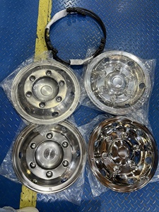 Simuladores de ruedas de acero inoxidable de 17 pulgadas para camión de dos ruedas Chevy GMC 2011 2021-3500 - Product Image 3