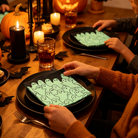 Serviettes imprimées Halloween 3 plis phosphorescentes avec logo personnalisé toile d'araignée fluorescente pour décoration de fête effrayante OEM ODM