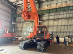 Nueva Excavadora hidráulica sobre orugas de tamaño mediano de 21000kg, 21 toneladas con neumático, 2 bombas Kawasaki, motor ISUZU, garantía de 1 año - Product Image 3