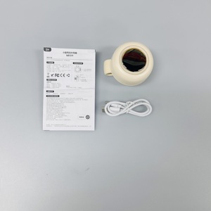 Ventilateur portable compact en gros, mini-ventilateur à clip, batterie 900 mAh, 3 vitesses, moteur sans balais, clip ceinture, ventilateur d'extérieur sans pales - Product Image 6
