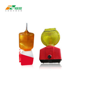 Feux de signalisation solaires pour barrières routières, clignotants LED, montage au sol, IP65, matériau plastique - Product Image 3