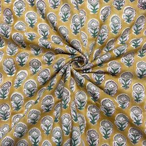 Tissu en coton pur imprimé à la main avec motif floral artisanal jaune moutarde et vert sauge, motif cyprès, imprimé au bloc artisanal - Product Image 1