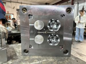 Services de moulage par injection professionnels sur mesure OEM pour pièces en plastique PP PA66 ABS PS PC PET POM TPE TPU PMMA HDPE - Product Image 3