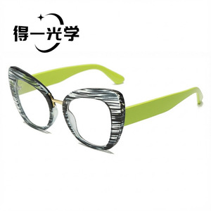 Cat Eye Eyeglasses Frames <b>White</b> With <b>Heart</b> And Star Design For Women Blue Light Blocking Full Frame PC Lens - Product Image 2