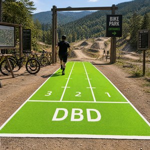 Piste d'entraînement en gazon synthétique vert pour l'entrée du parc VTT, <span class=keywords><strong>tapis</strong></span> extérieur antidérapant marqué pour le fitness - Product Image 1