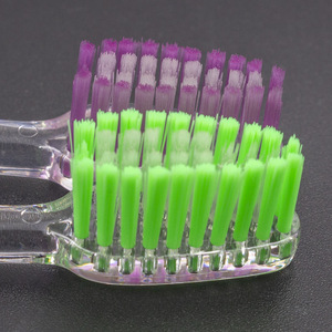 Cepillo de dientes con mango de dos tonos, cerdas suaves de alta densidad, cepillo de dientes para niños, herramienta de limpieza manual - Product Image 5