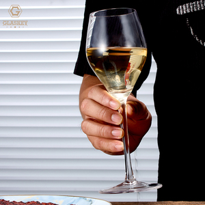 Vaisselle Royale Tulipe Verres à <span class=keywords><strong>Vin</strong></span> <span class=keywords><strong>Prosecco</strong></span> Verre <span class=keywords><strong>Italien</strong></span> Verre à <span class=keywords><strong>Vin</strong></span> <span class=keywords><strong>Blanc</strong></span> Cristal Clair Champagne Verre à <span class=keywords><strong>Vin</strong></span> 290ml - Product Image 1