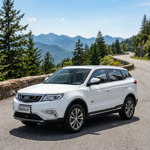 Para Boyue X, SUV Usado, Volante a la Izquierda, Automático, Tracción Delantera, 1.8T Turbo Gasolina, 2021, Interior Oscuro, Asientos de Tela, Neumáticos R17, Exportación - Product Image 3